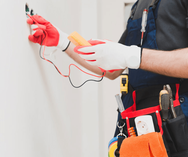 Maintenance Services 5 elec 4 min